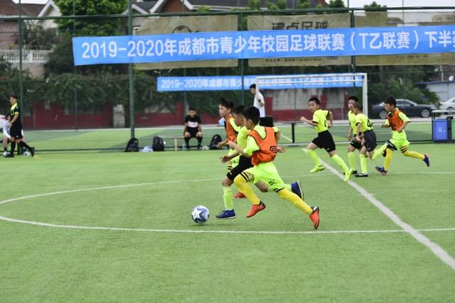 中国女排0-3捷克！诞生3个不可思议、3个不争事实，龚翔宇救场难